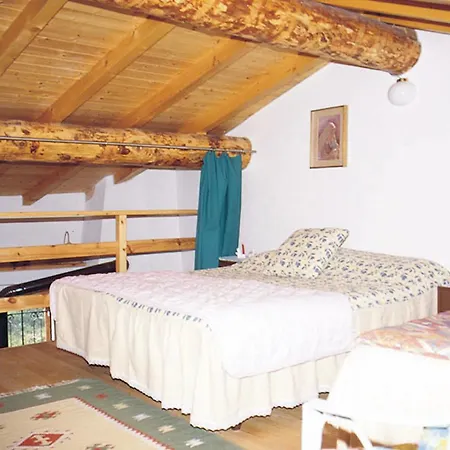 Locazione Turistica Rustico Maresi * 瓦伦纳